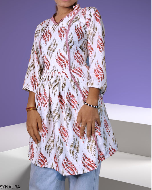 Stylish Cotton Tunic with Elegant Leaf Print for Effortless Everyday Wear