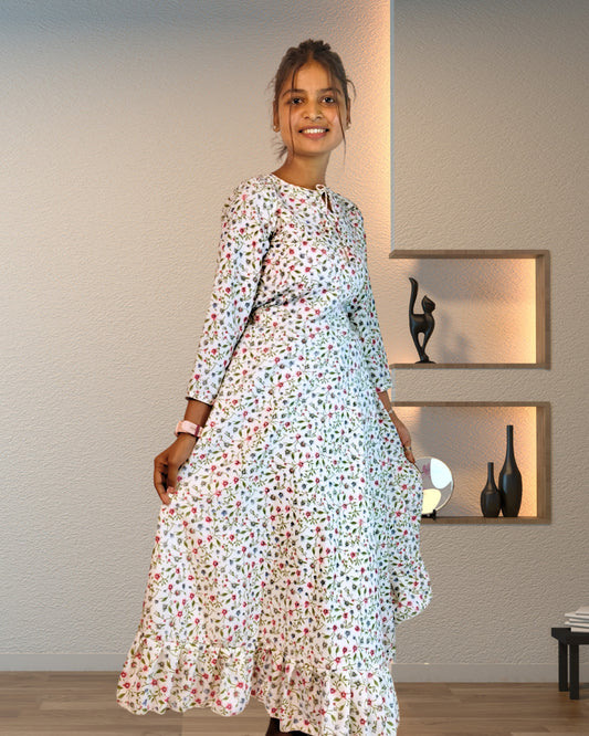 Floral Elegance Maxi Dress – Timeless Beauty in Bloom